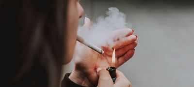 Препятствует ли курение лечению от злоупотребления алкоголем?